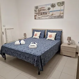 casa-rosetta-lecce.lecce-hotels.com/