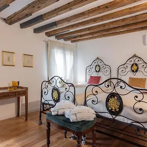 Calle Furlani Appartement