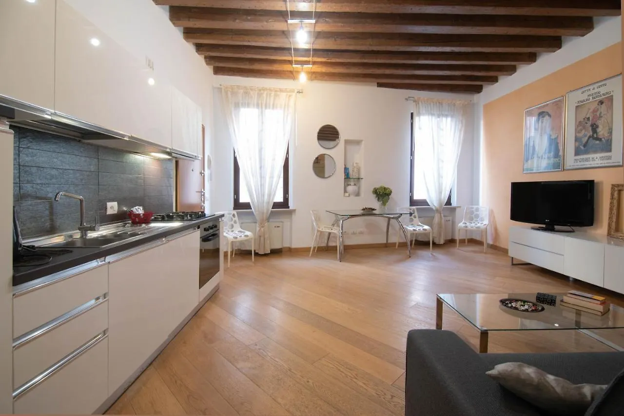Appartamenti Venezia Apartment